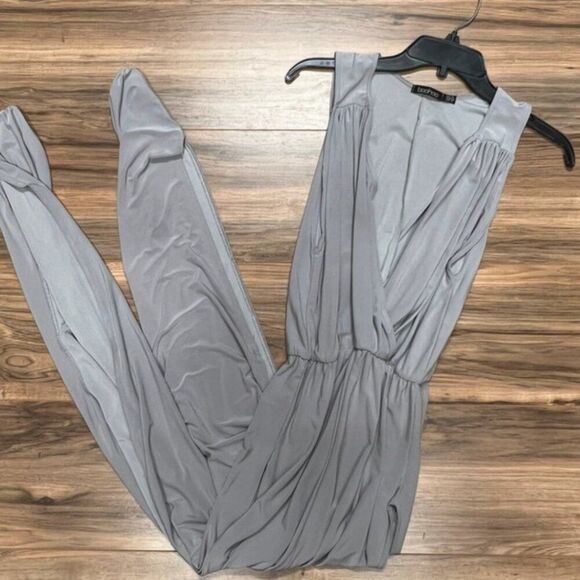 Boohoo size 10 grey jumpsuit - Picture 1 of 5